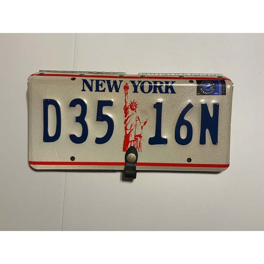 Little Earth New York License Plate CD DVD Wallet Case Holder Upcycled VTG NY